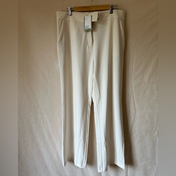 H&M Trousers, Size 16 (fits more like 14) 3/$25 - Picture 1 of 4